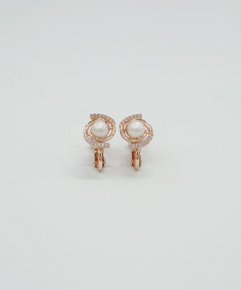【金属アレルギー対応商品】淡水パールスワールピアス