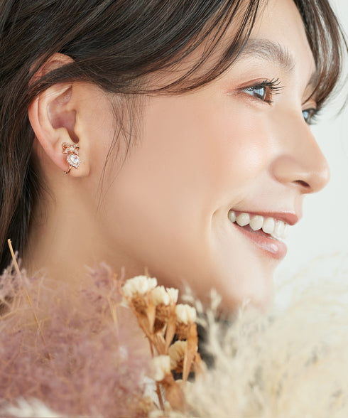 【2TYPE・金属アレルギー対応商品】リボン+リッチストーンピアス・イヤリング