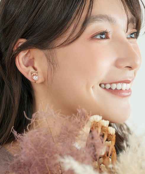 【2TYPE・金属アレルギー対応商品】リボン+リッチストーンピアス・イヤリング