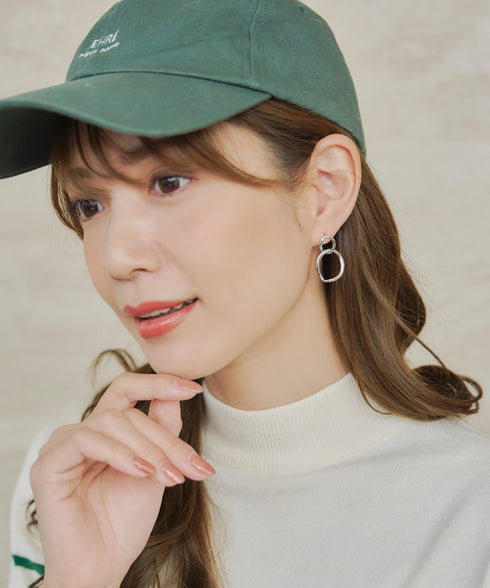 ダブルリングピアス
