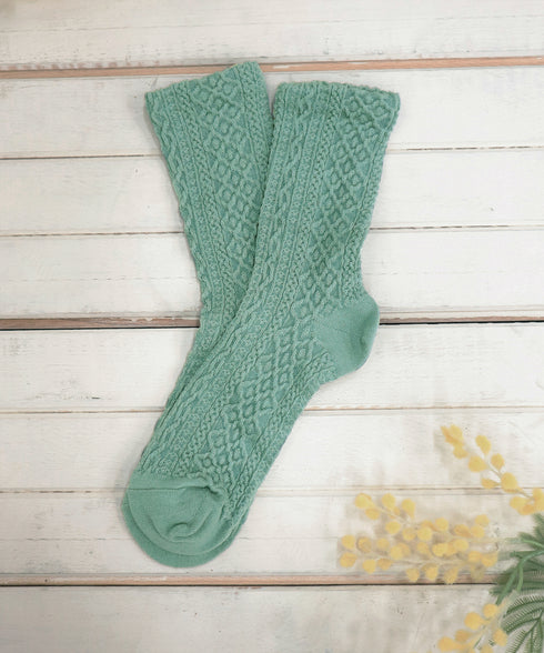 【安田美沙子さん着用】ケーブル柄編みソックス