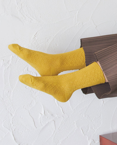 【安田美沙子さん着用】ケーブル柄編みソックス