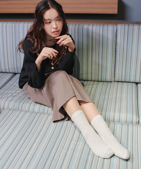 【安田美沙子さん着用】ケーブル柄編みソックス