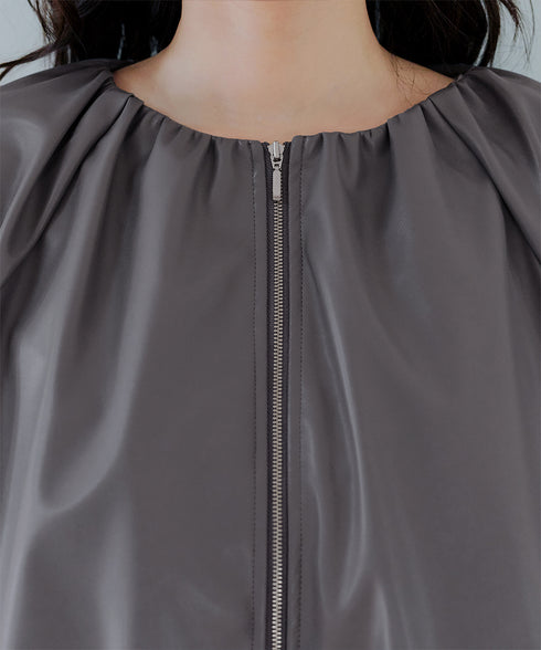 ソフトフェイクレザージップブルゾン