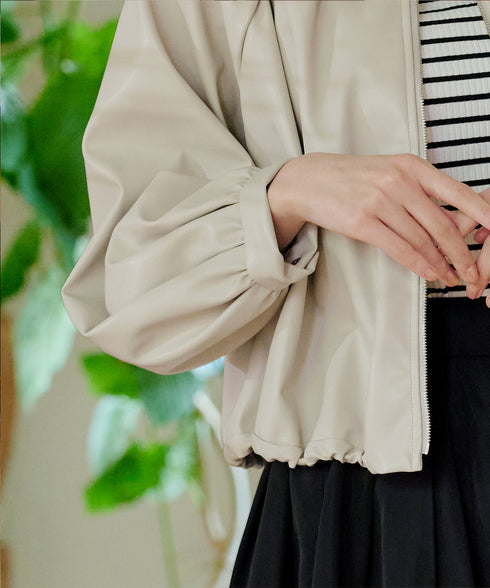 ソフトフェイクレザージップブルゾン