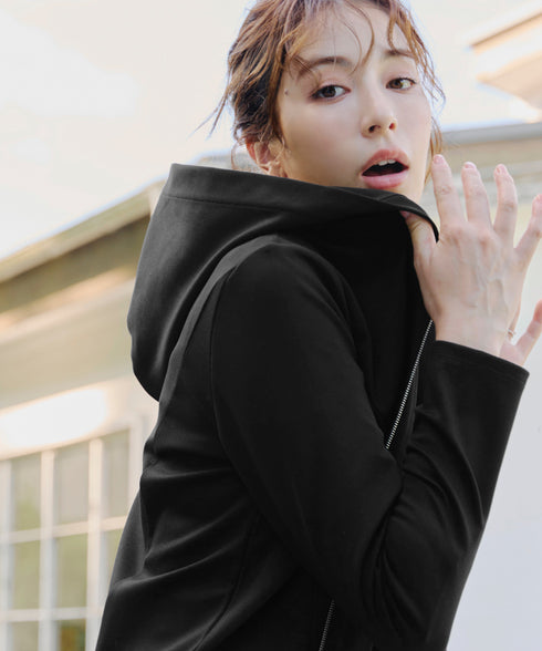 【クリアランスセール / UVカット/ 吸水速乾】 “きれい見え” カットソーラインフードパーカー