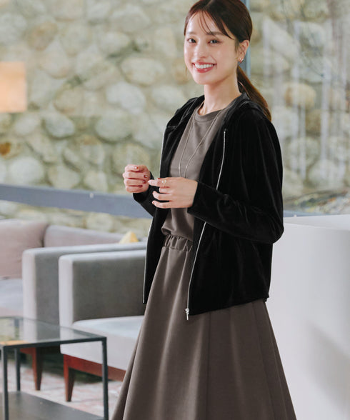 【クリアランスセール】ベロアショートパーカー