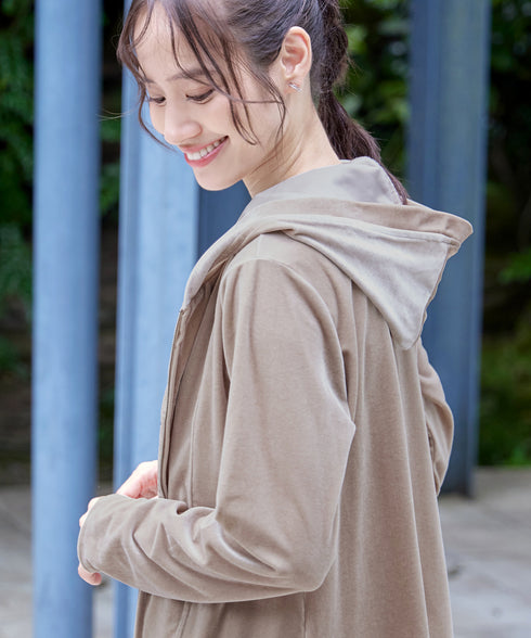 【クリアランスセール】ベロアショートパーカー