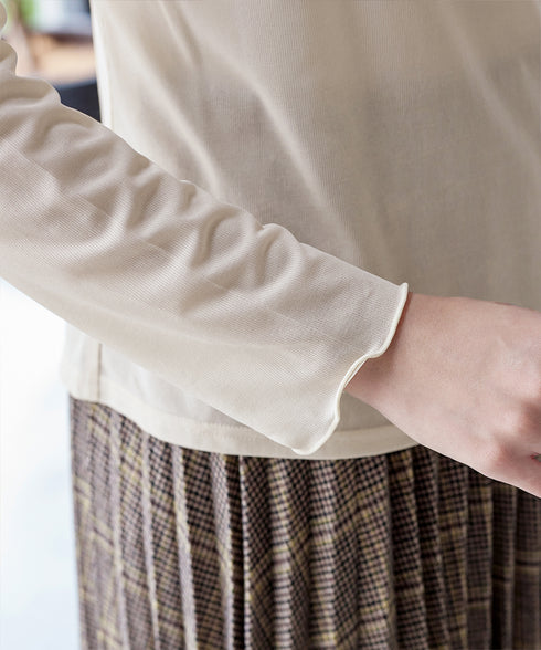 【安田美沙子さん着用 / 選べる4type】ハイネックカットソートップス