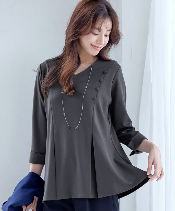 美ラインタックボタンカットソートップス