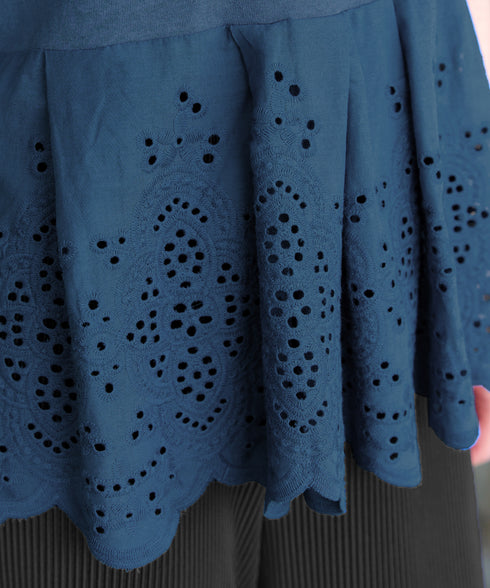 刺繍レースドッキングカットソートップス
