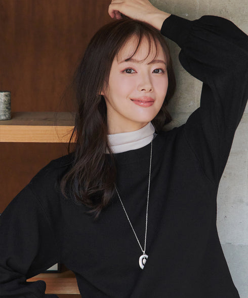 【安田美沙子さん着用】ボリュームパフスリーブニット