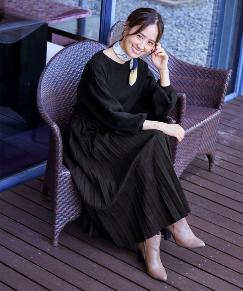 【安田美沙子さん着用】ボリュームパフスリーブニット