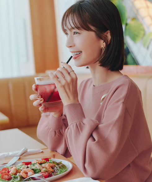 【安田美沙子さん着用】ボリュームパフスリーブニット