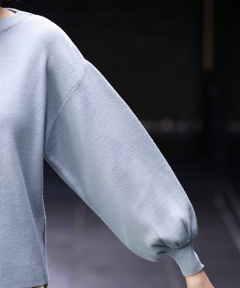 【安田美沙子さん着用】ボリュームパフスリーブニット