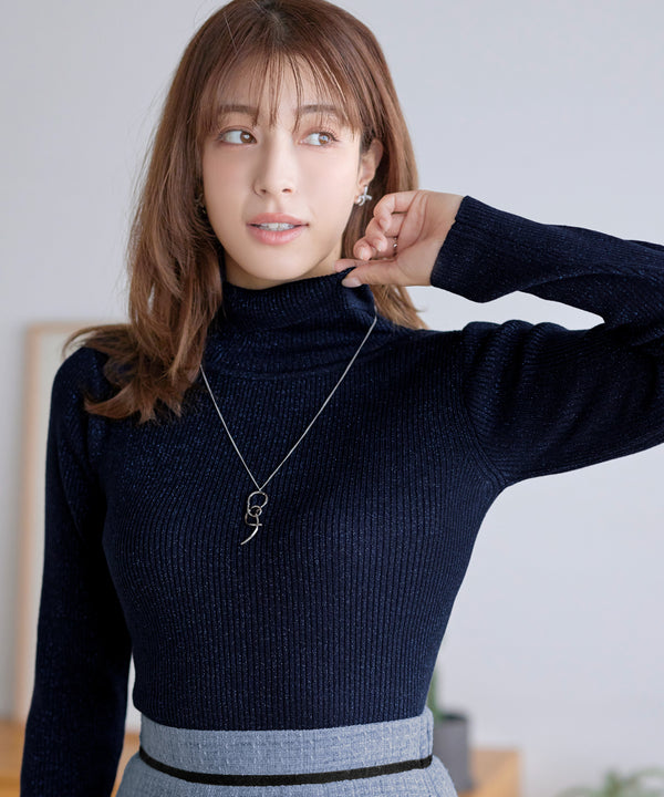 ウール混ラメタートルネックニット