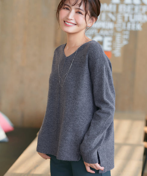 【安田美沙子さん着用】メランジVネックニットプルオーバー