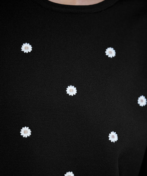 【クリアランスセール】フラワー刺繍ニットトップス