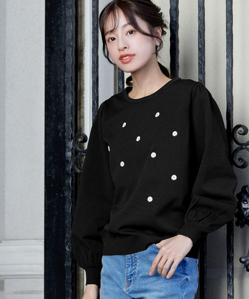 【クリアランスセール】フラワー刺繍ニットトップス