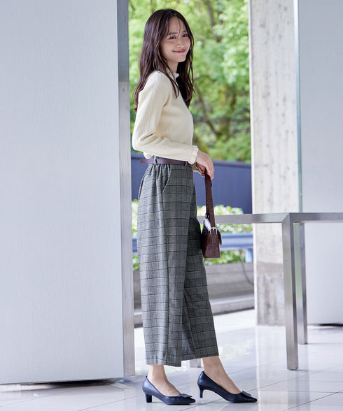 【安田美沙子さん着用・選べる2type】フリルニットトップス