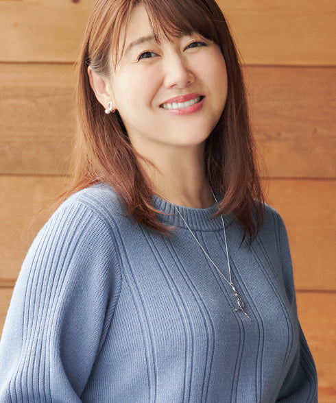 【安めぐみさん・おのののかさん着用】ノベルツイストネックレス