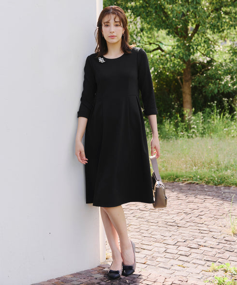 【UVカット・吸水速乾】 “きれい見え” カットソータックフレアワンピース