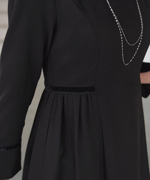 【安田美沙子さん着用】ベロアラインフレアワンピース