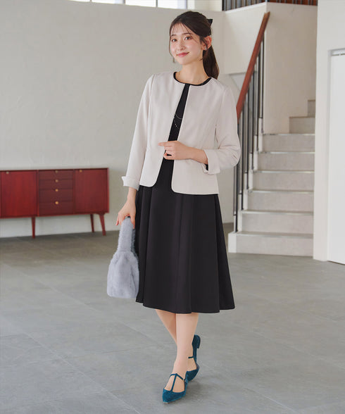 【安田美沙子さん着用】ベロアラインフレアワンピース