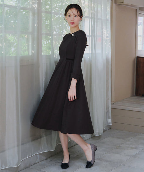 【安田美沙子さん着用】ベロアラインフレアワンピース