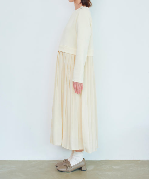 肩ビジュー裏起毛ドッキングワンピース