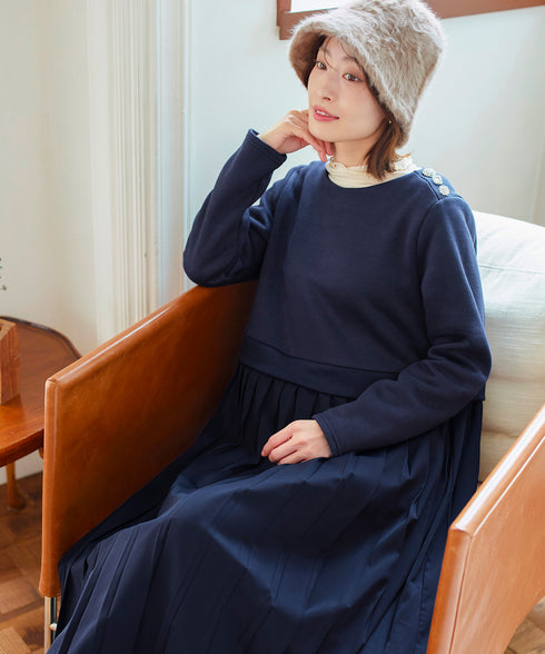 肩ビジュー裏起毛ドッキングワンピース