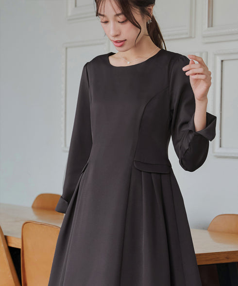 サイドフラップワンピース