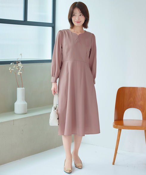 ハートネックくるみ釦ワンピース