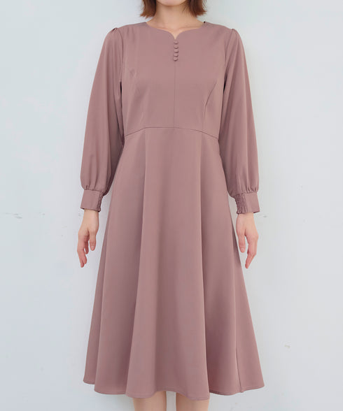 ハートネックくるみ釦ワンピース