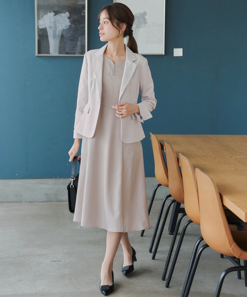 ハートネックくるみ釦ワンピース