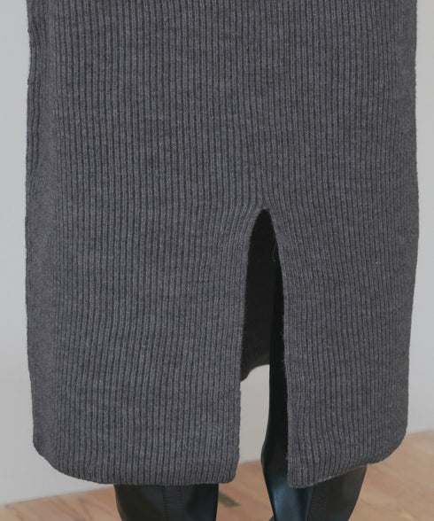 【クリアランスセール】ハーフジップリブニットワンピース