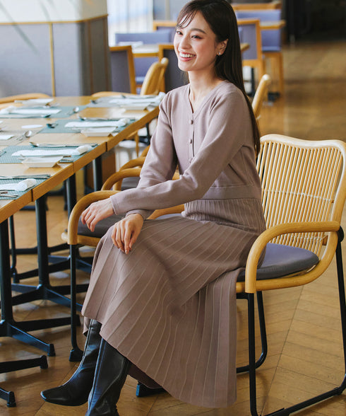 【クリアランスセール】くるみボタンニットワンピース