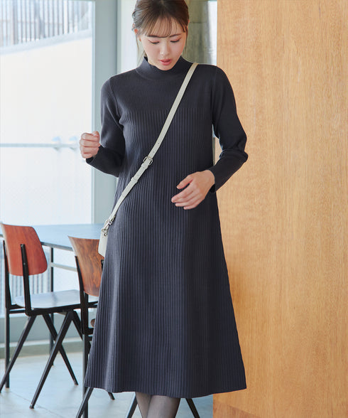 【安田美沙子さん着用】リブ切替ニットワンピース