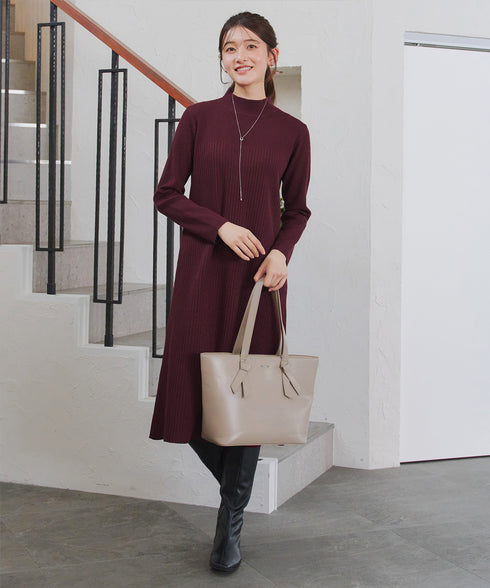 【安田美沙子さん着用】リブ切替ニットワンピース