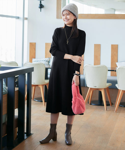 【安田美沙子さん着用】リブ切替ニットワンピース