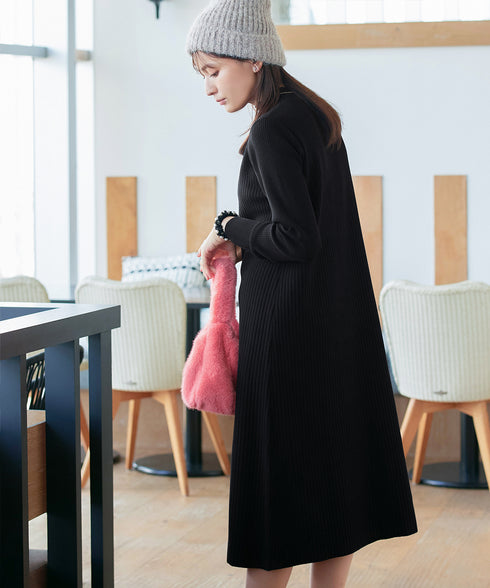 【安田美沙子さん着用】リブ切替ニットワンピース