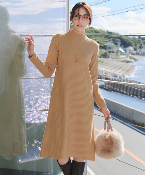【安田美沙子さん着用】リブ切替ニットワンピース