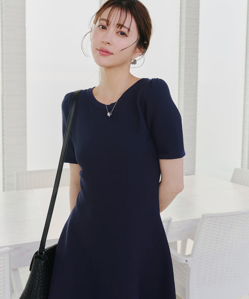【アウトレット】クールネック半袖ニットフレアワンピース