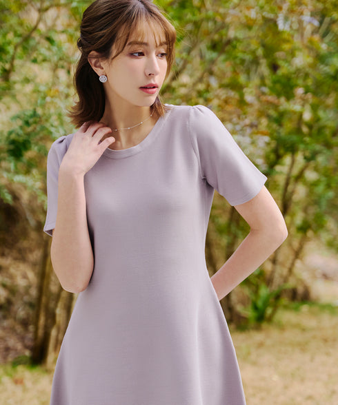 【アウトレット】クールネック半袖ニットフレアワンピース