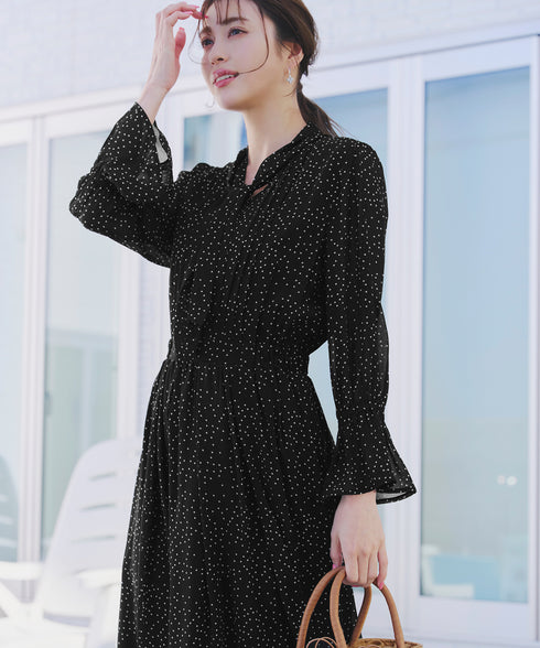 プリントボウタイ柄ワンピース