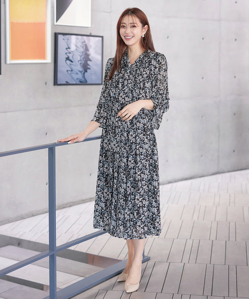 プリントボウタイ柄ワンピース