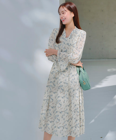 プリントボウタイ柄ワンピース