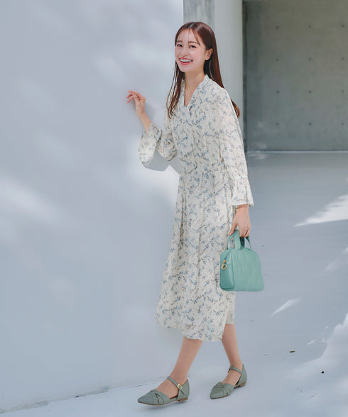 プリントボウタイ柄ワンピース