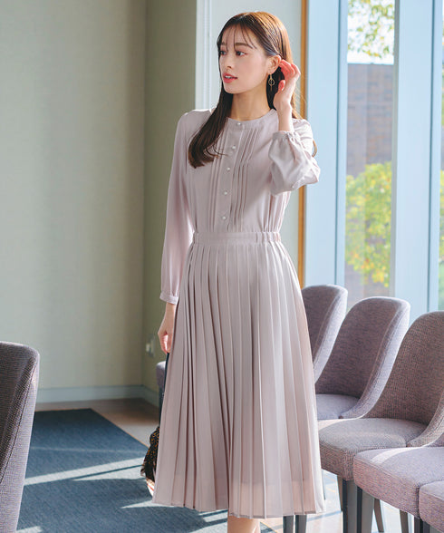 パールボタンプリーツワンピース