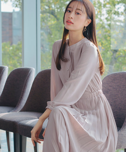 パールボタンプリーツワンピース